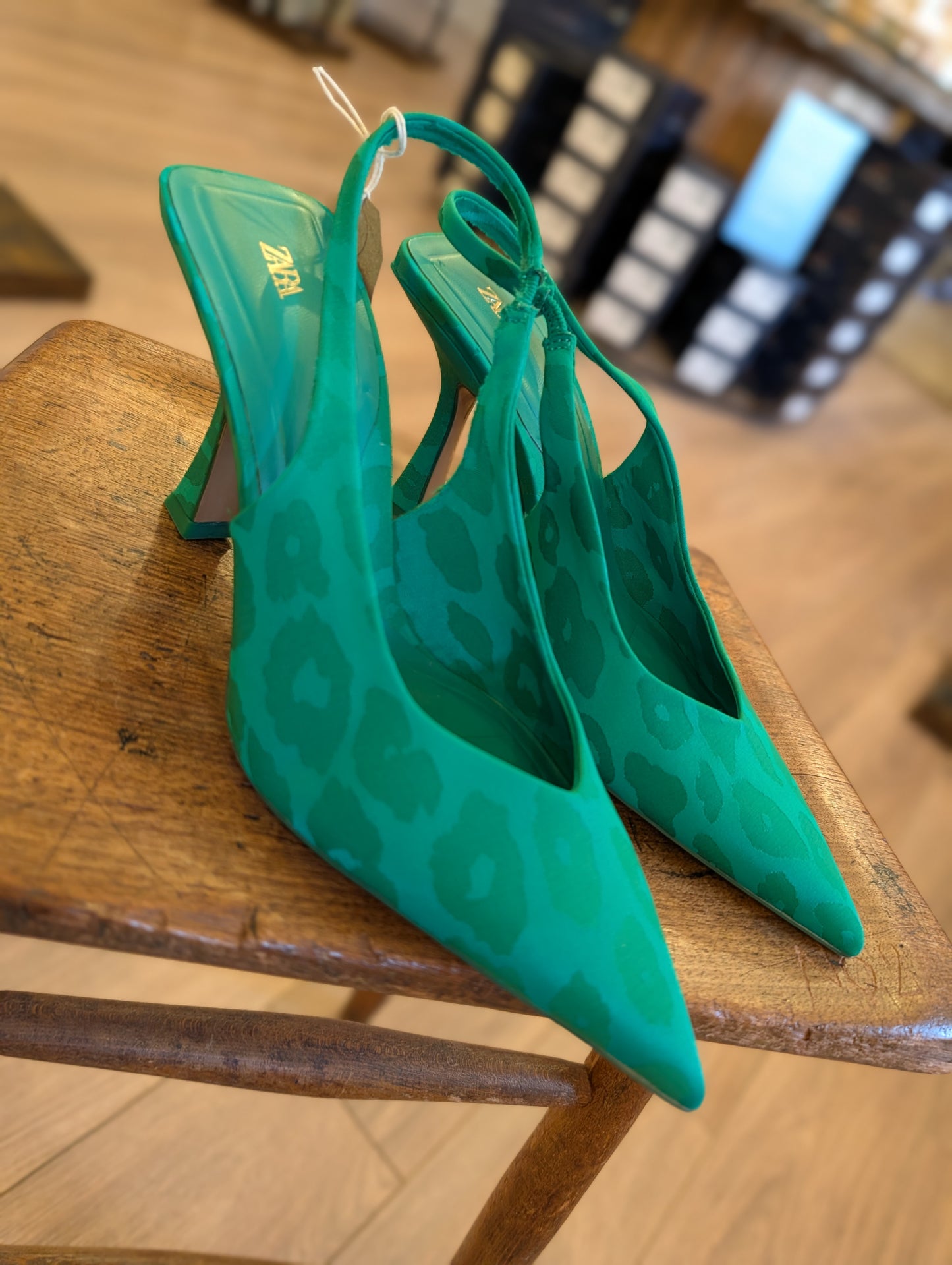 Pre-loved | Zara Green Heels |UK 6