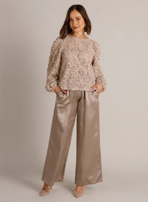 Yest | Willa Top | Light Taupe