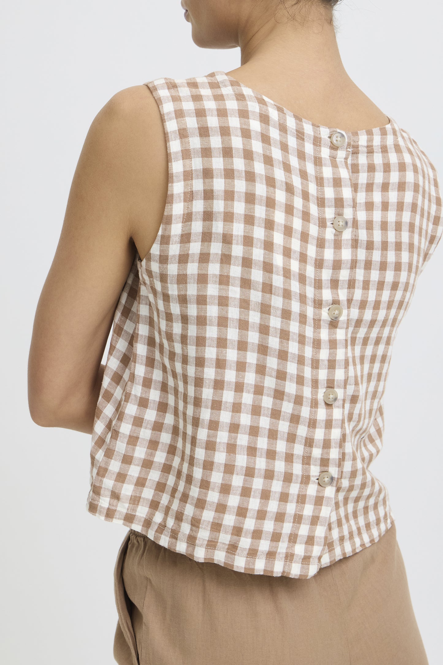 B.young | BYFALAKKA Button Back Top