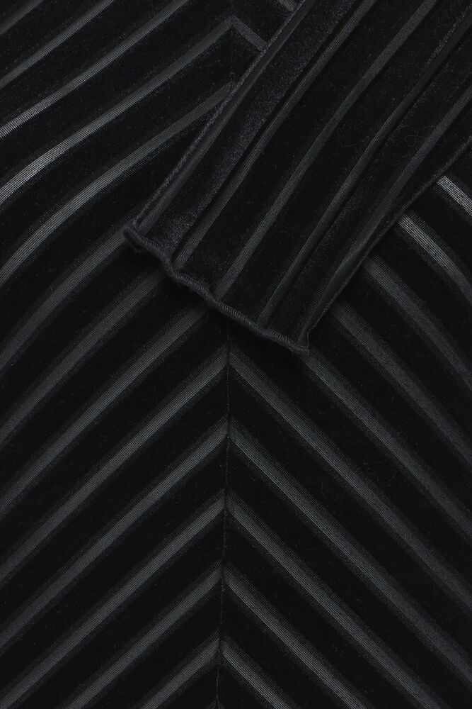 Pre-Order | BYSHIRLEY Stripe Top | Black