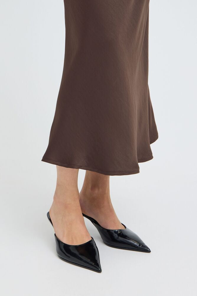 Pre-Order | BYISA Midi Skirt | Java | Chocolate Brown