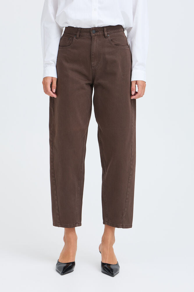 b.young | BYKAMARI Barrel Jeans | Chocolate Brown