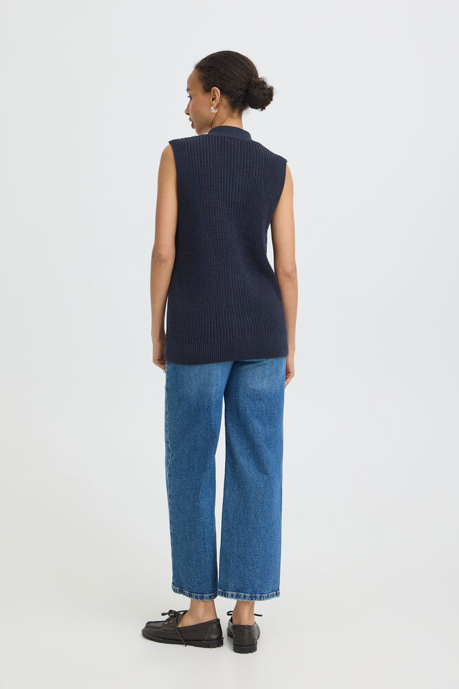 B.young | BYMELLAX Knitted Vest | Navy Blue