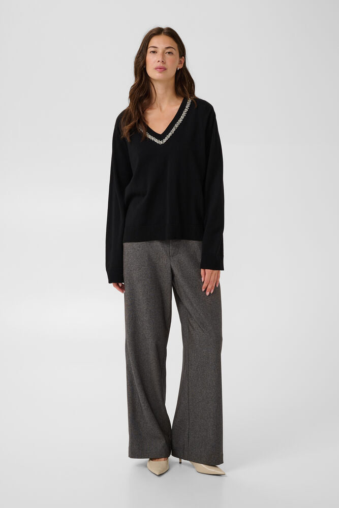 Culture | CUANIKI Embellished V-Neck Jumper | Black