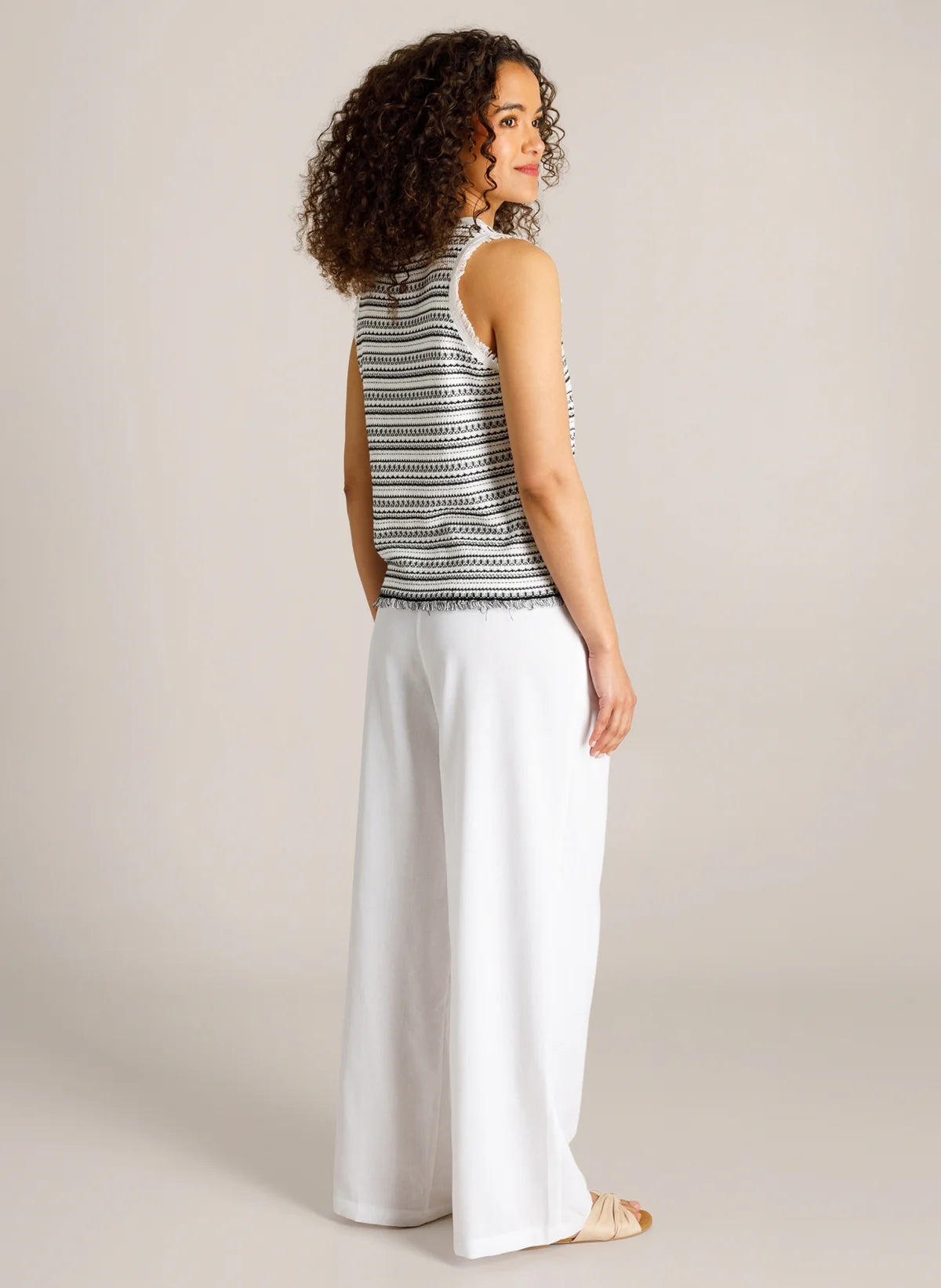 Ivy Beau | Caitlin Top | White/Black