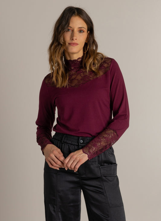 Ivy Beau | IBMARTE Top | Wine Red