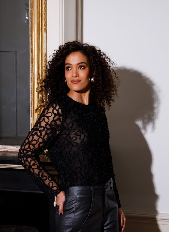 Ivy Beau | IBMAIRA Top | Black