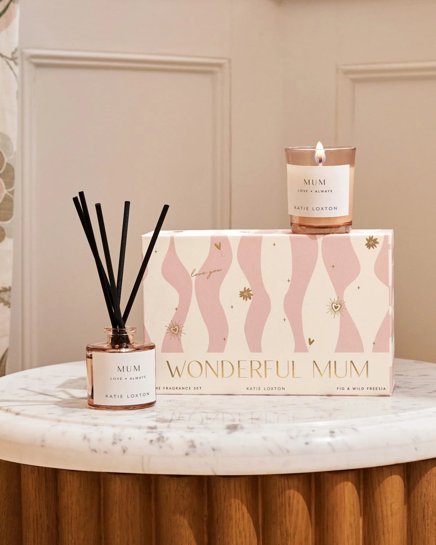 Katie Loxton | 'Wonderful Mum' Home Gift Set | English Pear & White Tea