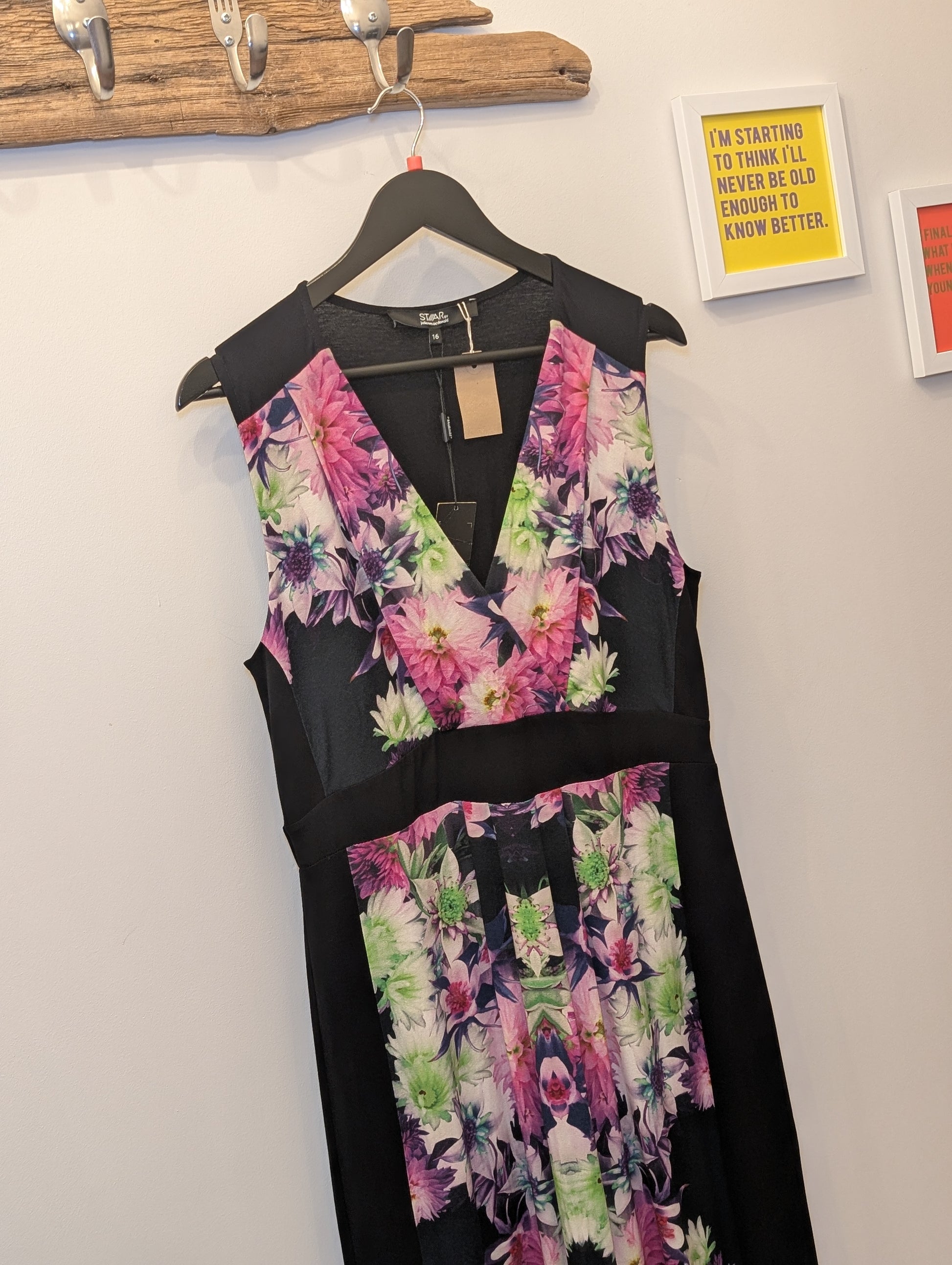 Star by Julien Macdonald Dress | Size 16 - Blossom Boutique Online  