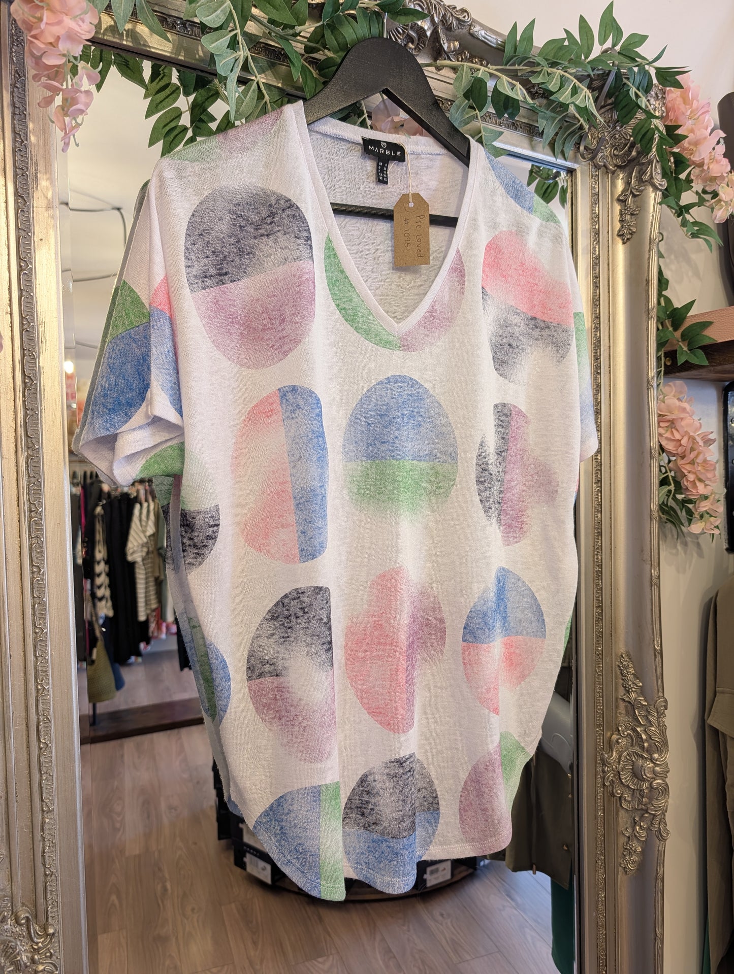 Pre-Loved | Marble Top | Size Small