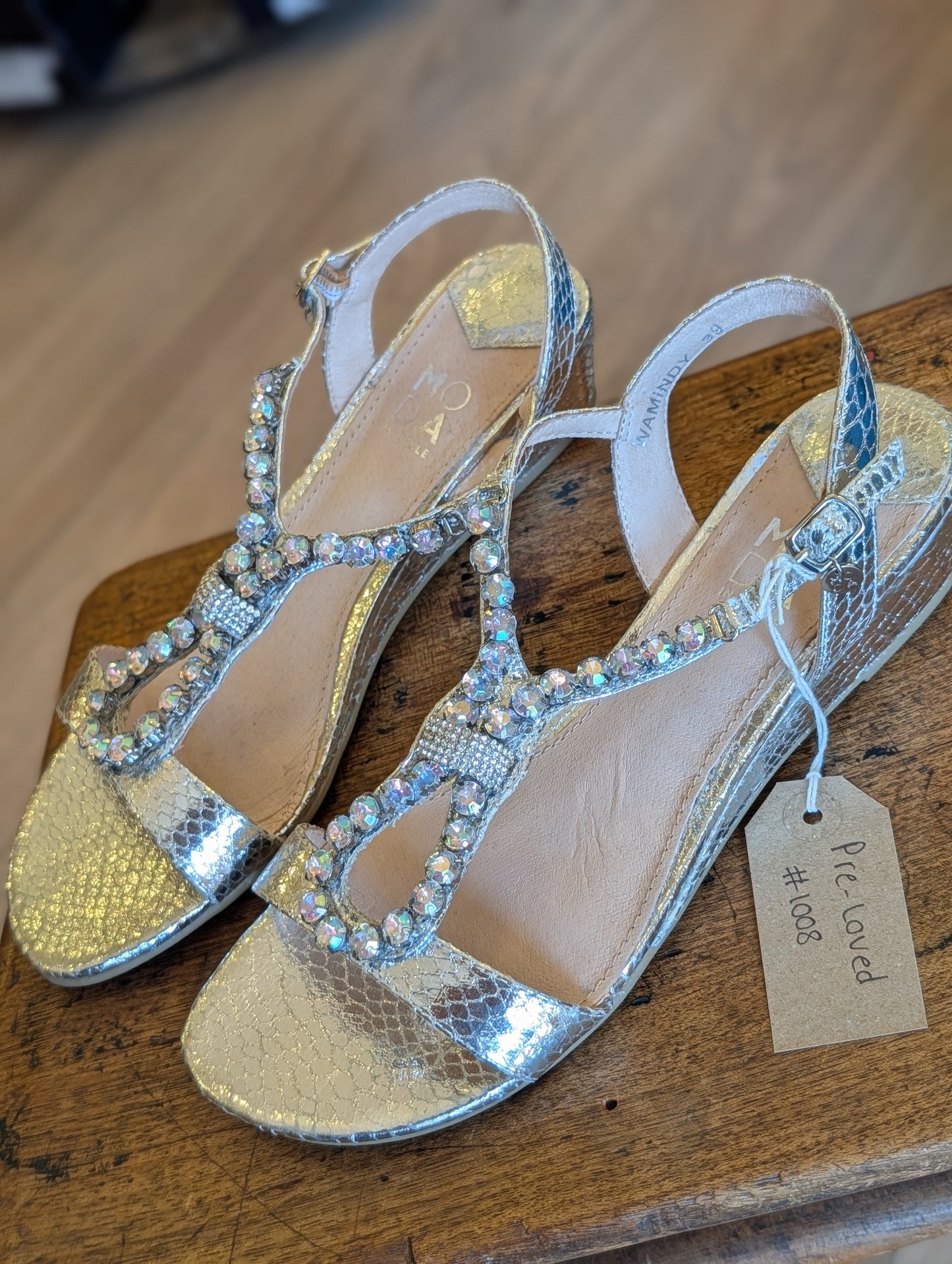 Pre-loved | Moda in Pelle Sandals | UK 6