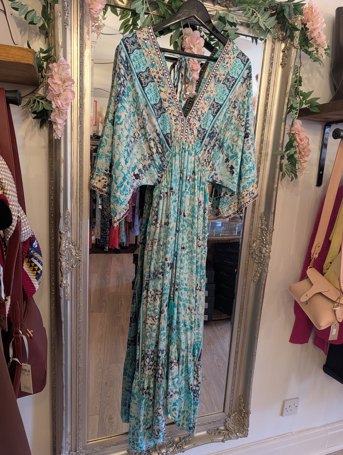 Pre-loved | Silk Kimono Style Dress | One size (Approx up to UK 16)