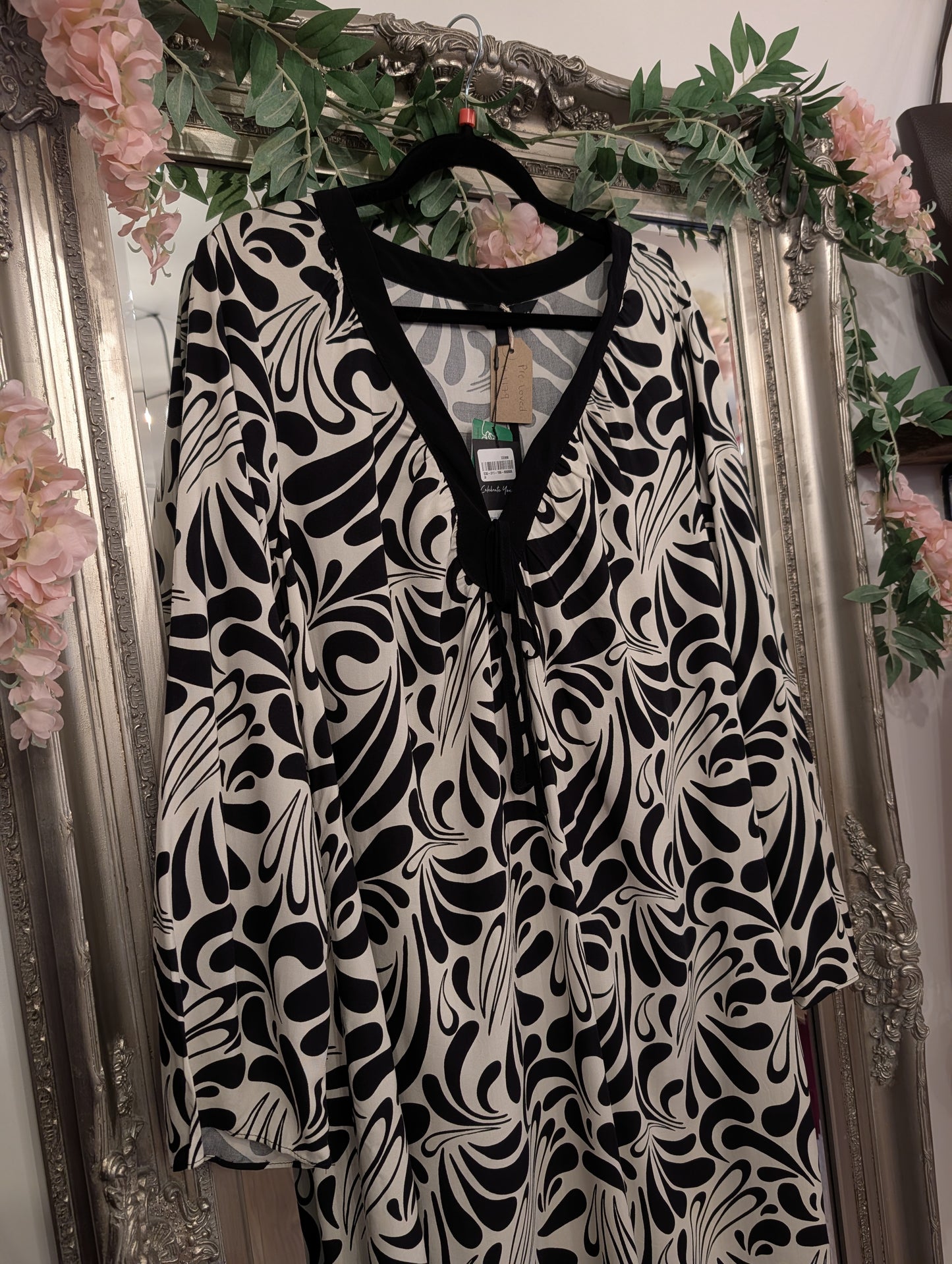 Pre-loved | Live Unlimited Maxi Dress | UK 20