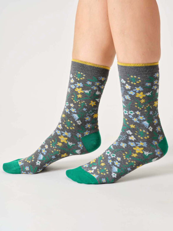 Thought | Women's Floral Organic Cotton Gift Box Socks