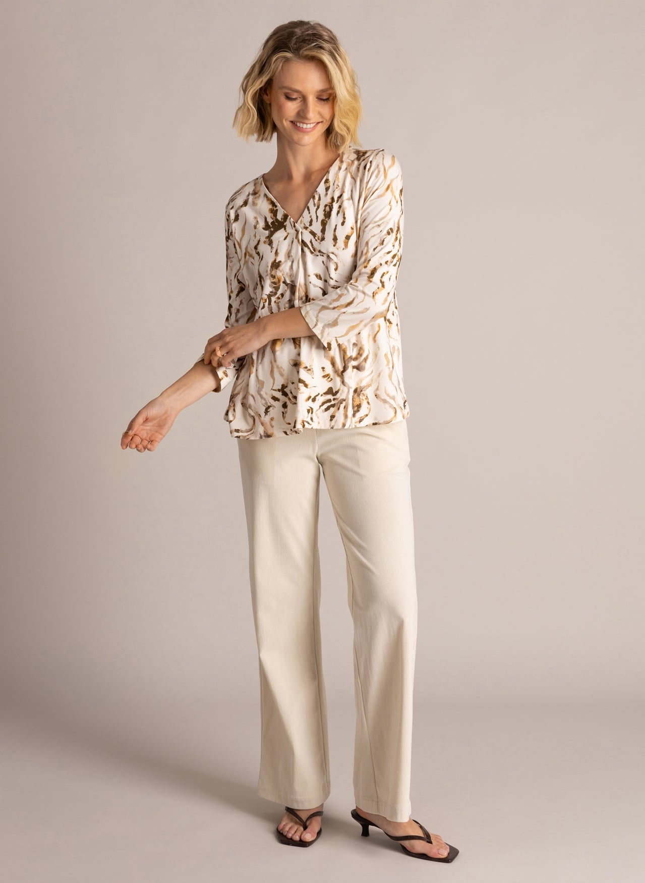Yest | Sorina Printed V-Neck Top | Beige