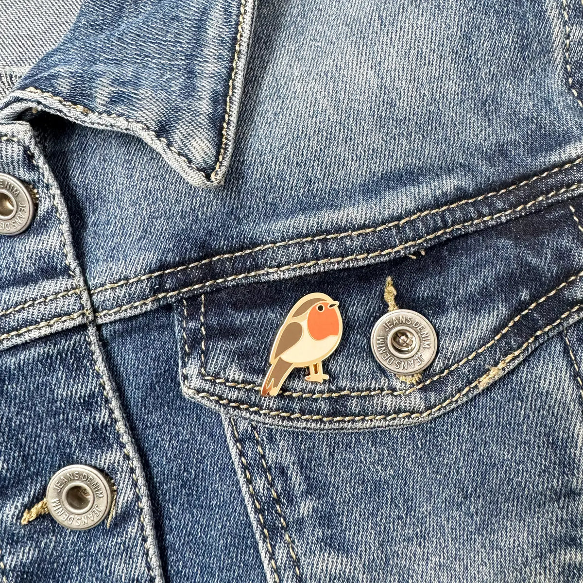Robin Pin Badge Brooch