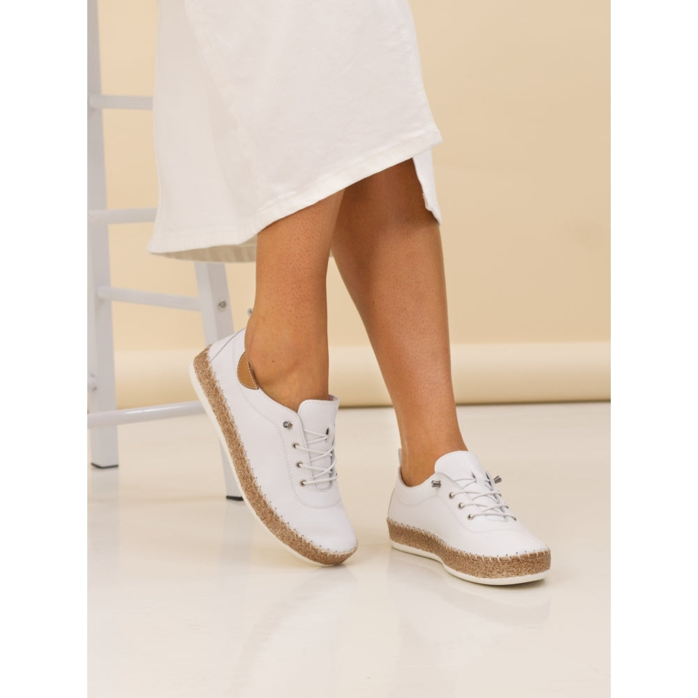 Lunar | Evie Leather Plimsoll | White