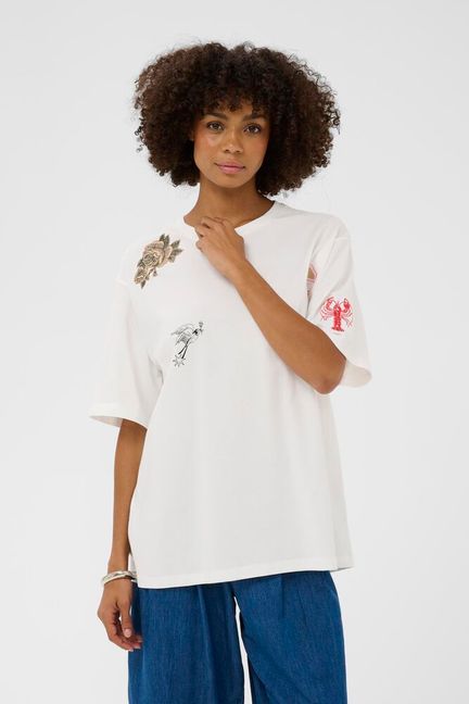 Culture | CUbiara Oversized T-shirt | Off-white/Cream - Blossom Boutique Online  