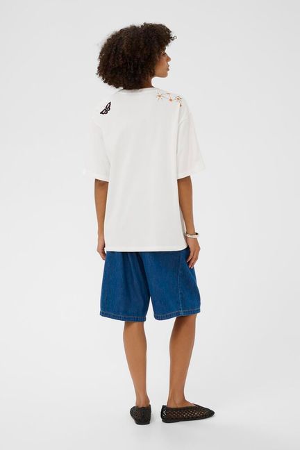 Culture | CUbiara Oversized T-shirt | Off-white/Cream - Blossom Boutique Online  