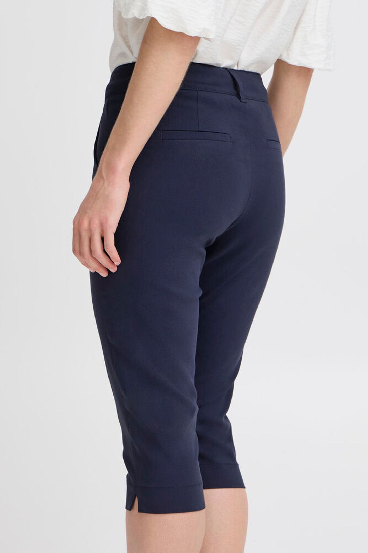 B.young | BYDIXI Capri Pants | Midnight Blue | Navy