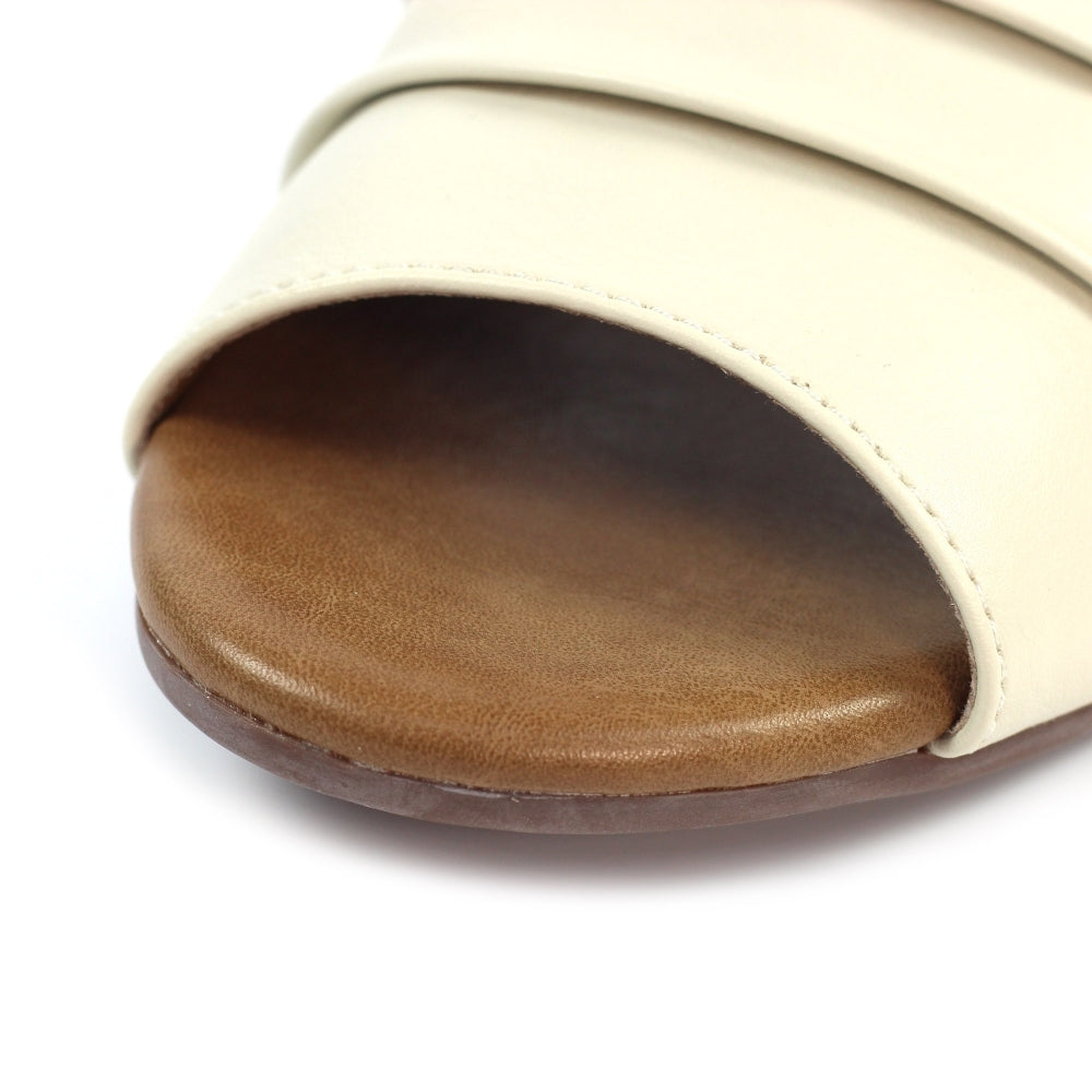 Lunar | Jaden Leather Sandal | Beige
