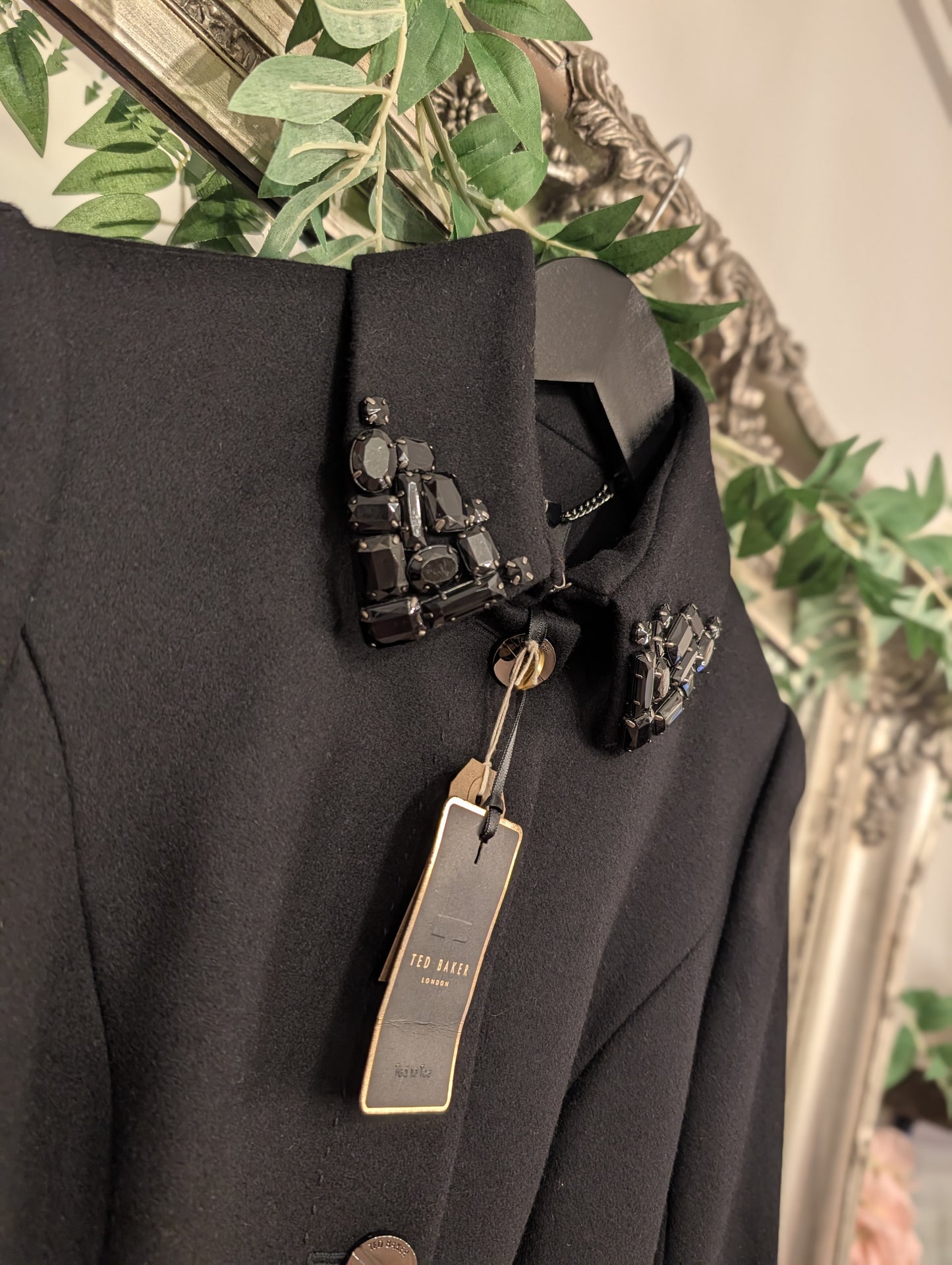 Pre-Loved | Ted Baker Jacket | Size 0 (UK 6)